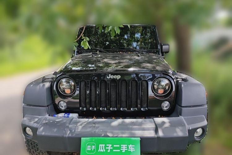 Used Jeep Wrangler 2017 3.6L Rubicon Four-Door Comfort Edition Front