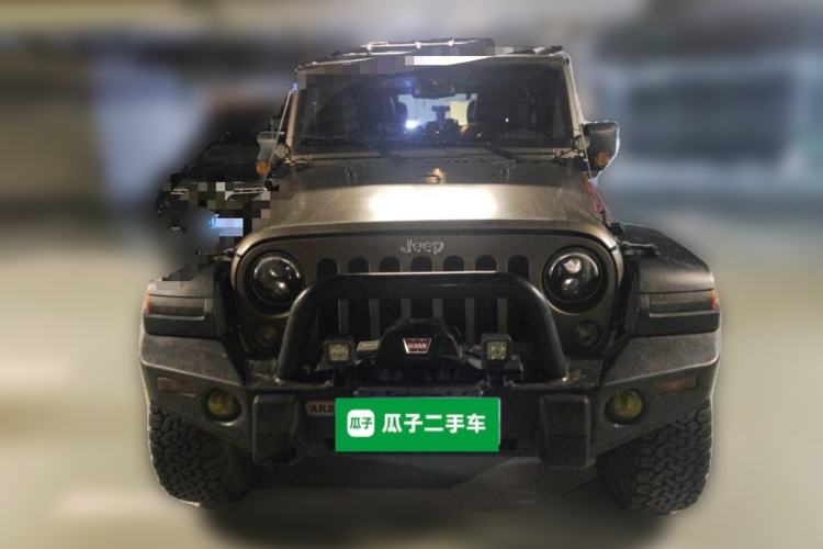 Used Jeep Wrangler 2017 3.6L Rubicon Four-Door Comfort Edition Front