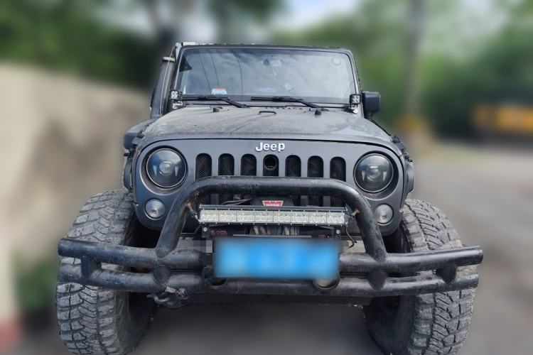 Used Jeep Wrangler 2017 3.6L Rubicon Four-Door Comfort Edition Front