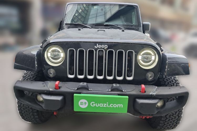 Used Jeep Wrangler 2017 3.0L Sahara Four-Door Comfort Edition Front