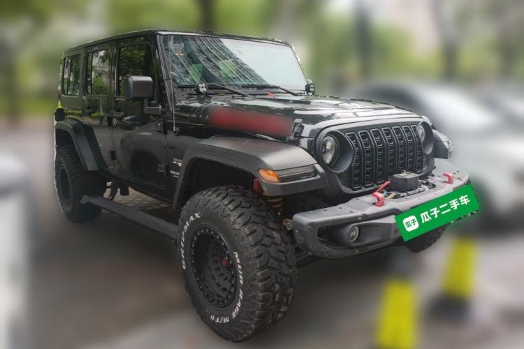 Used Jeep Wrangler 2017 3.0L Sahara Four-Door Comfort Edition Front Right 45 Deg