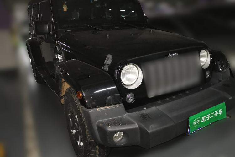 Used Jeep Wrangler 2017 3.0L Sahara Four-Door Comfort Edition Front Right 45 Deg