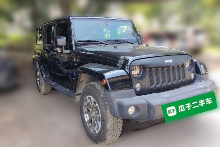 Used Jeep Wrangler 2017 3.0L Sahara Four-Door Comfort Edition Front Right 45 Deg
