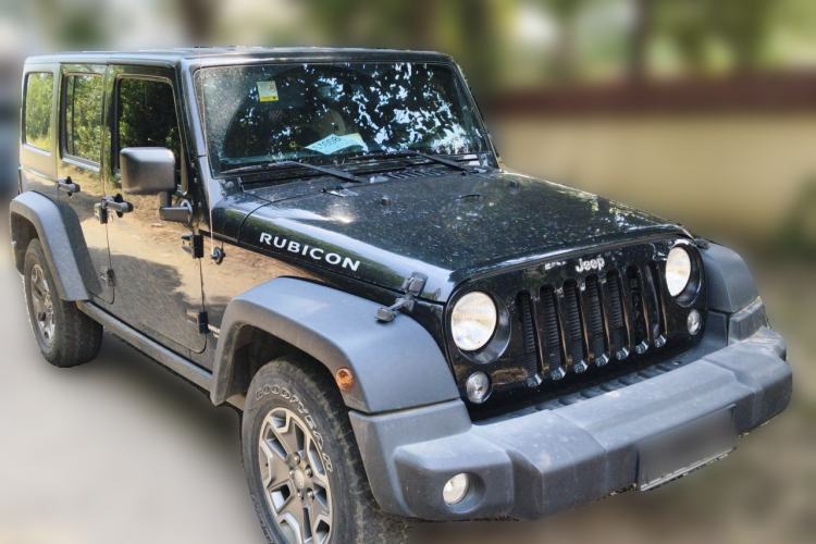 Used Jeep Wrangler 2017 3.6L Rubicon Four-Door Comfort Edition Front Right 45 Deg