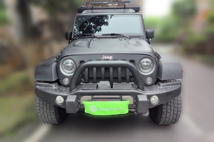 Used Jeep Wrangler 2017 3.0L Sahara Four-Door Comfort Edition Front