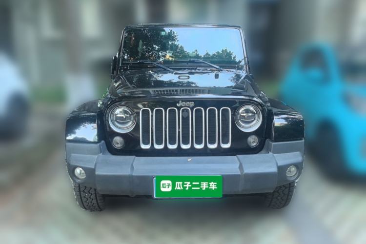 Used Jeep Wrangler 2017 3.0L Sahara Four-Door Comfort Edition Front