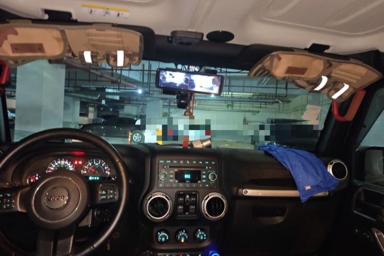 Used Jeep Wrangler 2017 3.6L Rubicon Four-Door Comfort Edition Headliner