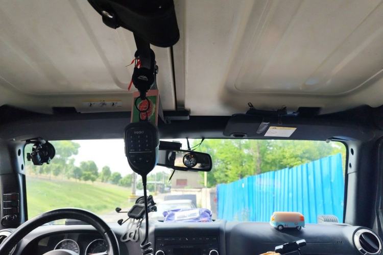 Used Jeep Wrangler 2017 3.6L Rubicon Four-Door Comfort Edition Headliner