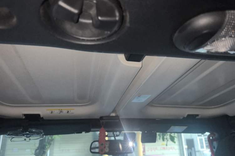 Used Jeep Wrangler 2017 3.0L Sahara Four-Door Comfort Edition Headliner