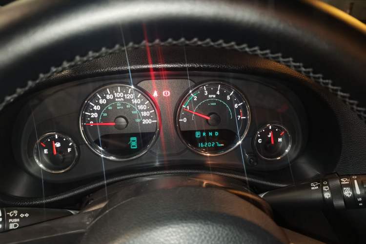 Used Jeep Wrangler 2017 3.0L Sahara Four-Door Comfort Edition Instrument Cluster