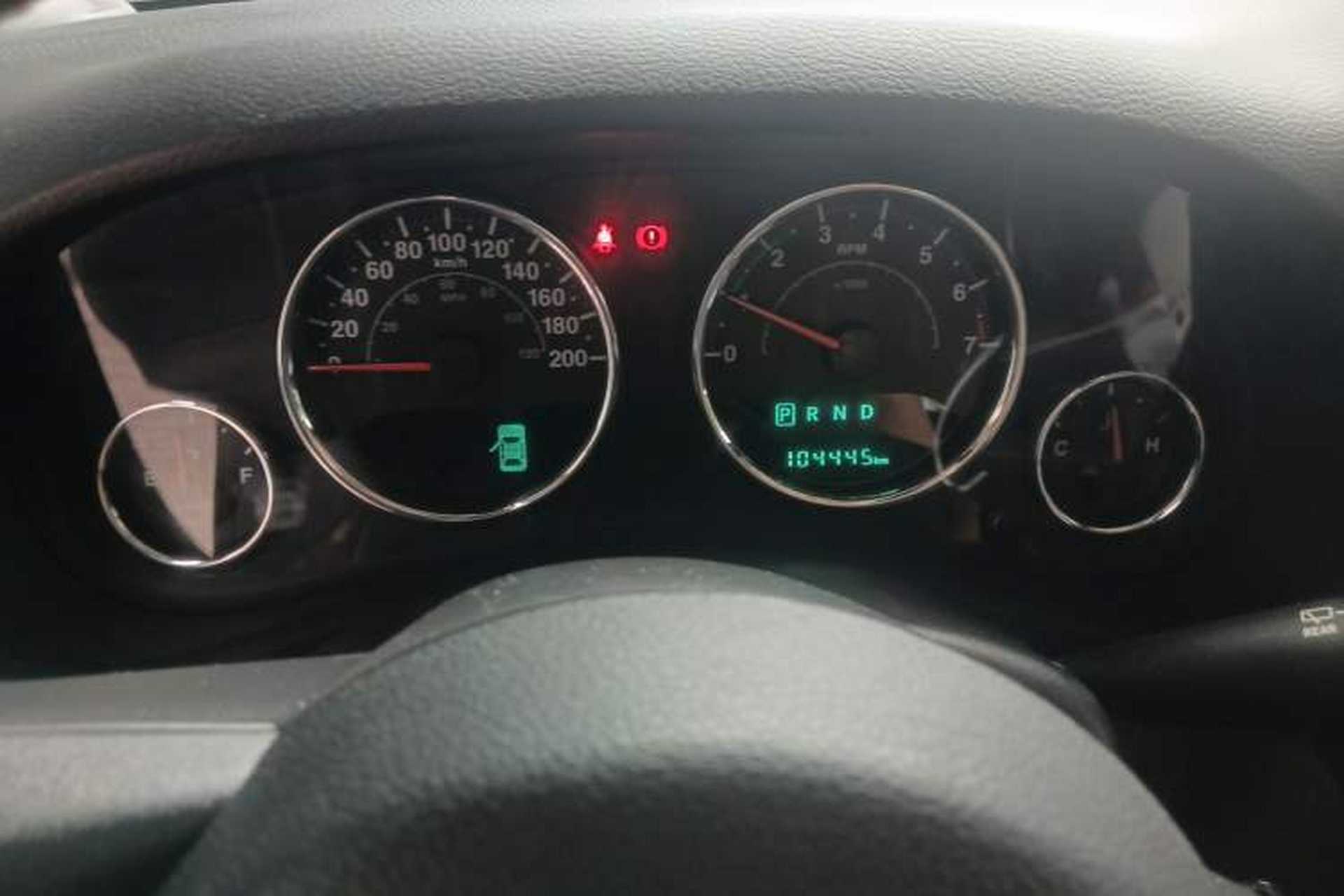 Used Jeep Wrangler 2017 3.0L Sahara Four-Door Comfort Edition Instrument Cluster