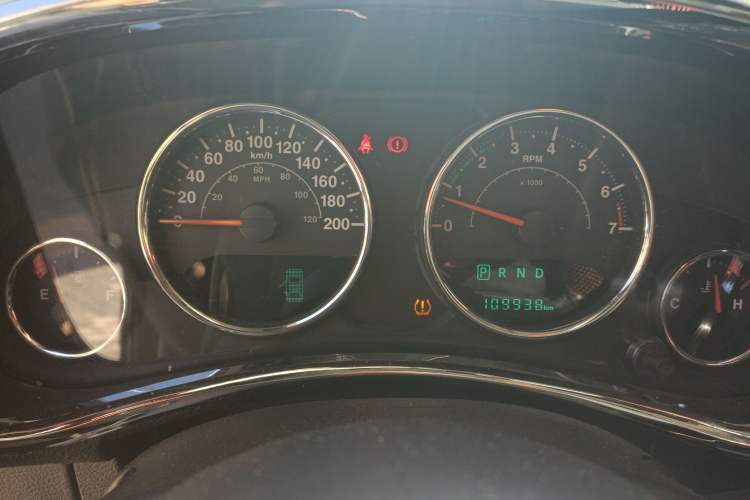 Used Jeep Wrangler 2017 3.0L Sahara Four-Door Comfort Edition Instrument Cluster
