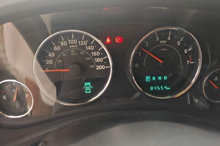 Used Jeep Wrangler 2017 3.6L Rubicon Four-Door Comfort Edition Instrument Cluster