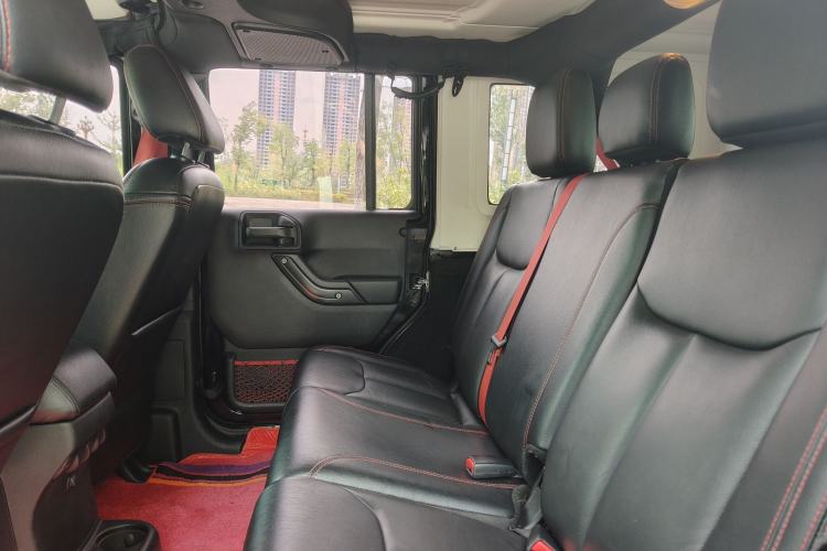 Used Jeep Wrangler 2017 3.6L Rubicon Recon 10th Anniversary Limited Collector's Edition Interior 1