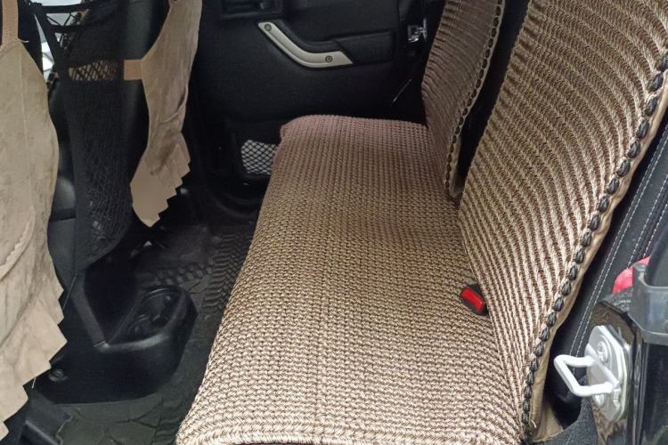 Used Jeep Wrangler 2017 3.0L Sahara Four-Door Comfort Edition Left Rear Seat