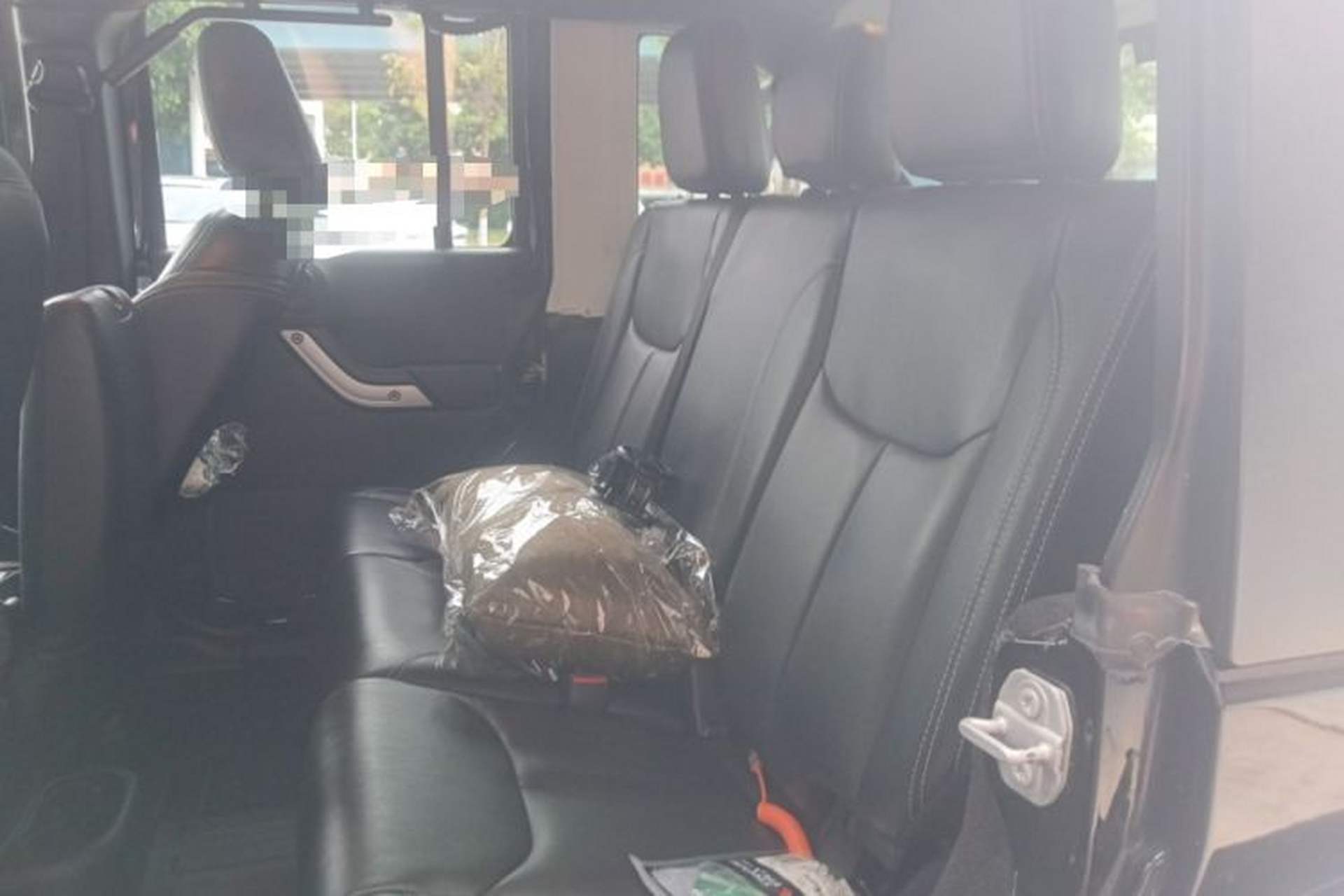 Used Jeep Wrangler 2017 3.0L Sahara Four-Door Comfort Edition Left Rear Seat
