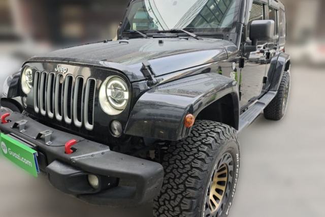 Used Jeep Wrangler 2017 3.0L Sahara Four-Door Comfort Edition