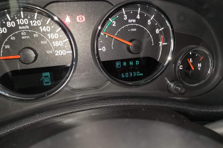 Used Jeep Wrangler 2017 3.0L Sahara Four-Door Comfort Edition Odometer Close Up
