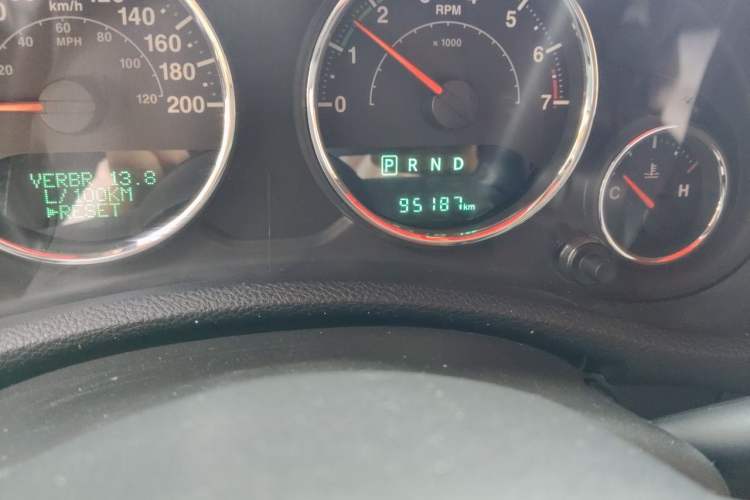 Used Jeep Wrangler 2017 3.0L Sahara Four-Door Comfort Edition Odometer Close Up