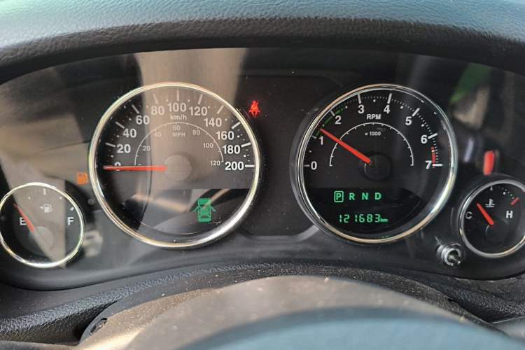 Used Jeep Wrangler 2017 3.0L Sahara Four-Door Comfort Edition Odometer Close Up