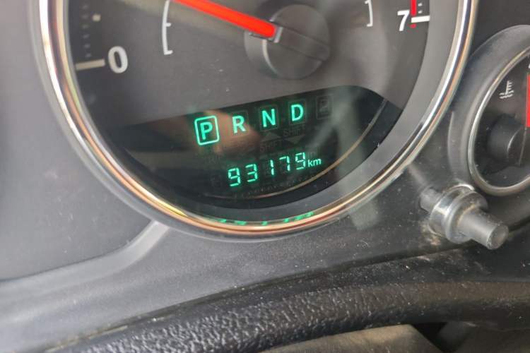 Used Jeep Wrangler 2017 3.6L Rubicon Four-Door Comfort Edition Odometer Close Up