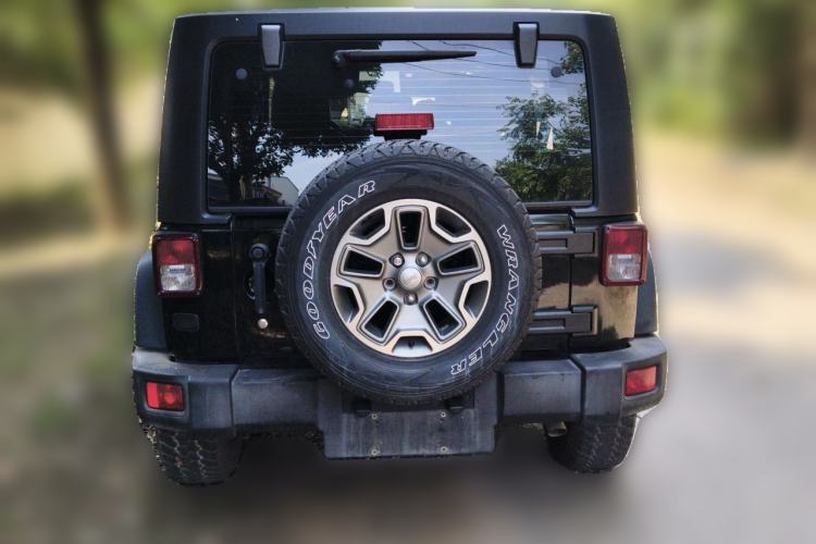 Used Jeep Wrangler 2017 3.6L Rubicon Four-Door Comfort Edition Rear