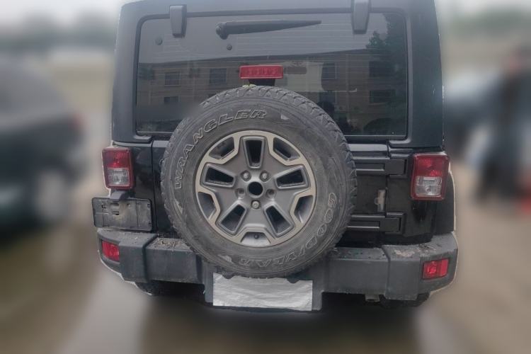 Used Jeep Wrangler 2017 3.0L Sahara Four-Door Comfort Edition Rear