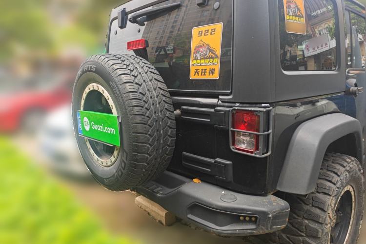Used Jeep Wrangler 2017 3.6L Rubicon Four-Door Comfort Edition Rear