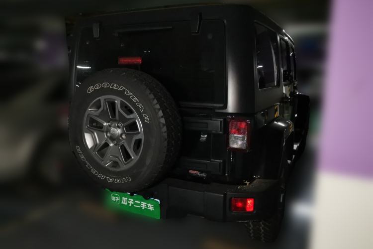 Used Jeep Wrangler 2017 3.0L Sahara Four-Door Comfort Edition Rear Right 45 Deg