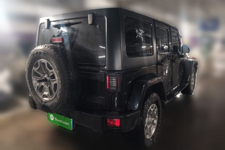 Used Jeep Wrangler 2017 3.0L Sahara Four-Door Comfort Edition Rear Right 45 Deg
