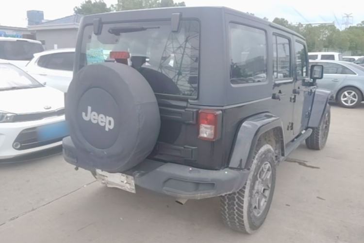Used Jeep Wrangler 2017 3.0L Sahara Four-Door Comfort Edition Rear Right 45 Deg