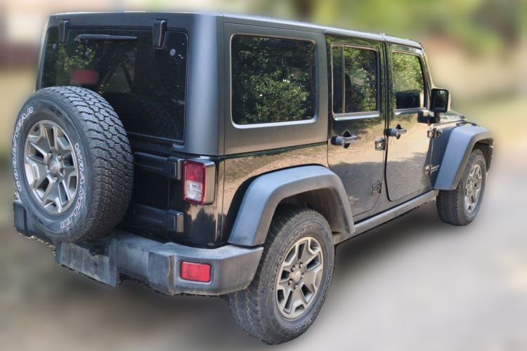 Used Jeep Wrangler 2017 3.6L Rubicon Four-Door Comfort Edition Rear Right 45 Deg