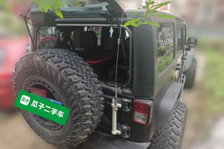 Used Jeep Wrangler 2017 3.0L Sahara Four-Door Comfort Edition Rear Right 45 Deg