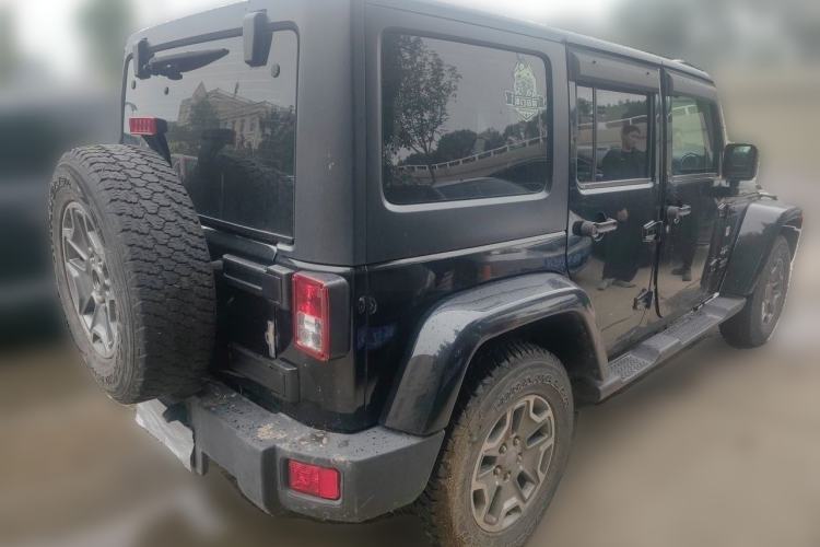 Used Jeep Wrangler 2017 3.0L Sahara Four-Door Comfort Edition Rear Right 45 Deg