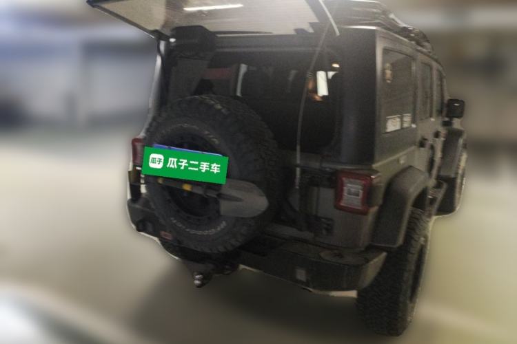 Used Jeep Wrangler 2017 3.6L Rubicon Four-Door Comfort Edition Rear Right 45 Deg