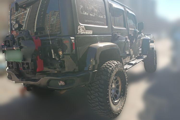 Used Jeep Wrangler 2017 3.0L Sahara Four-Door Comfort Edition Rear Right 45 Deg