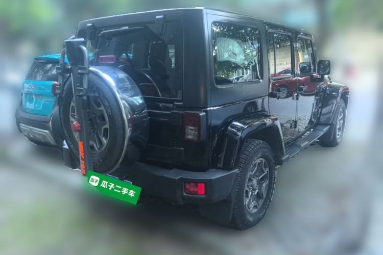 Used Jeep Wrangler 2017 3.0L Sahara Four-Door Comfort Edition Rear Right 45 Deg