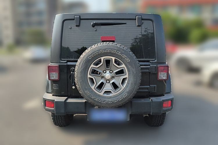 Used Jeep Wrangler 2017 3.0L Sahara Four-Door Comfort Edition Rear