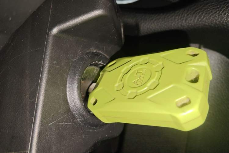Used Jeep Wrangler 2017 3.6L Rubicon Four-Door Comfort Edition Vehicle Key