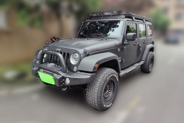 Used Jeep Wrangler 2017 3.0L Sahara Four-Door Comfort Edition
