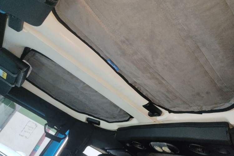 Used Jeep Wrangler 2017 3.6L Rubicon Two-Door Comfort Edition Headliner