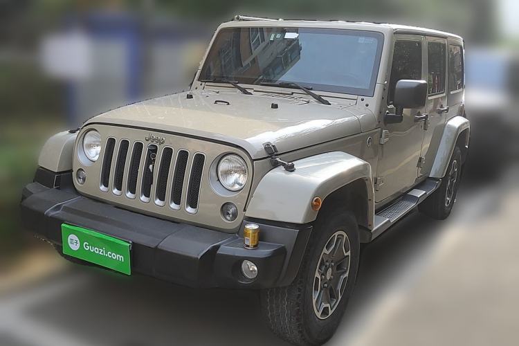 Used Jeep Wrangler 2017 3.0L Sahara Four-Door Comfort Edition Guazi used car, China used car export, Used car for sale, Used  cars, Cheapest cars for sale