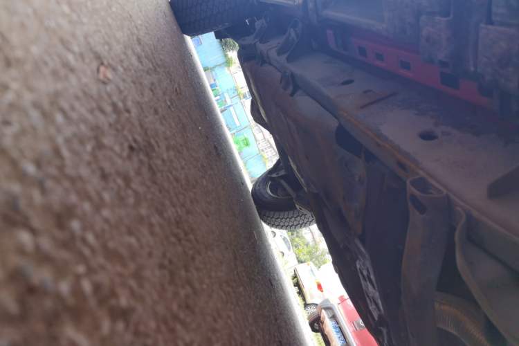 Used Jeep Wrangler 2017 3.0L Sahara Four-Door Comfort Edition Chassis Front Right