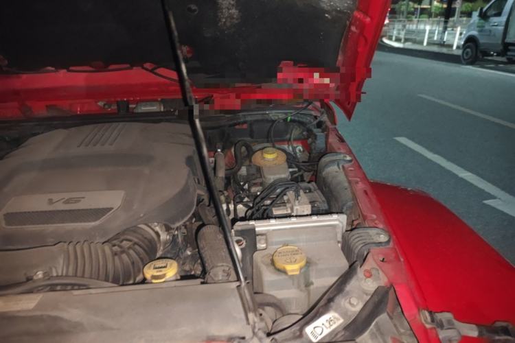 Used Jeep Wrangler 2017 3.0L Sahara Four-Door Comfort Edition Engine Bay Left