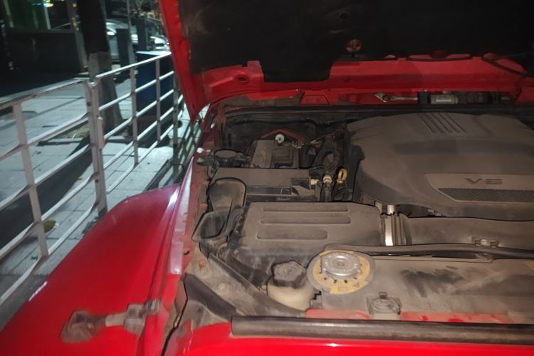 Used Jeep Wrangler 2017 3.0L Sahara Four-Door Comfort Edition Engine Bay Right