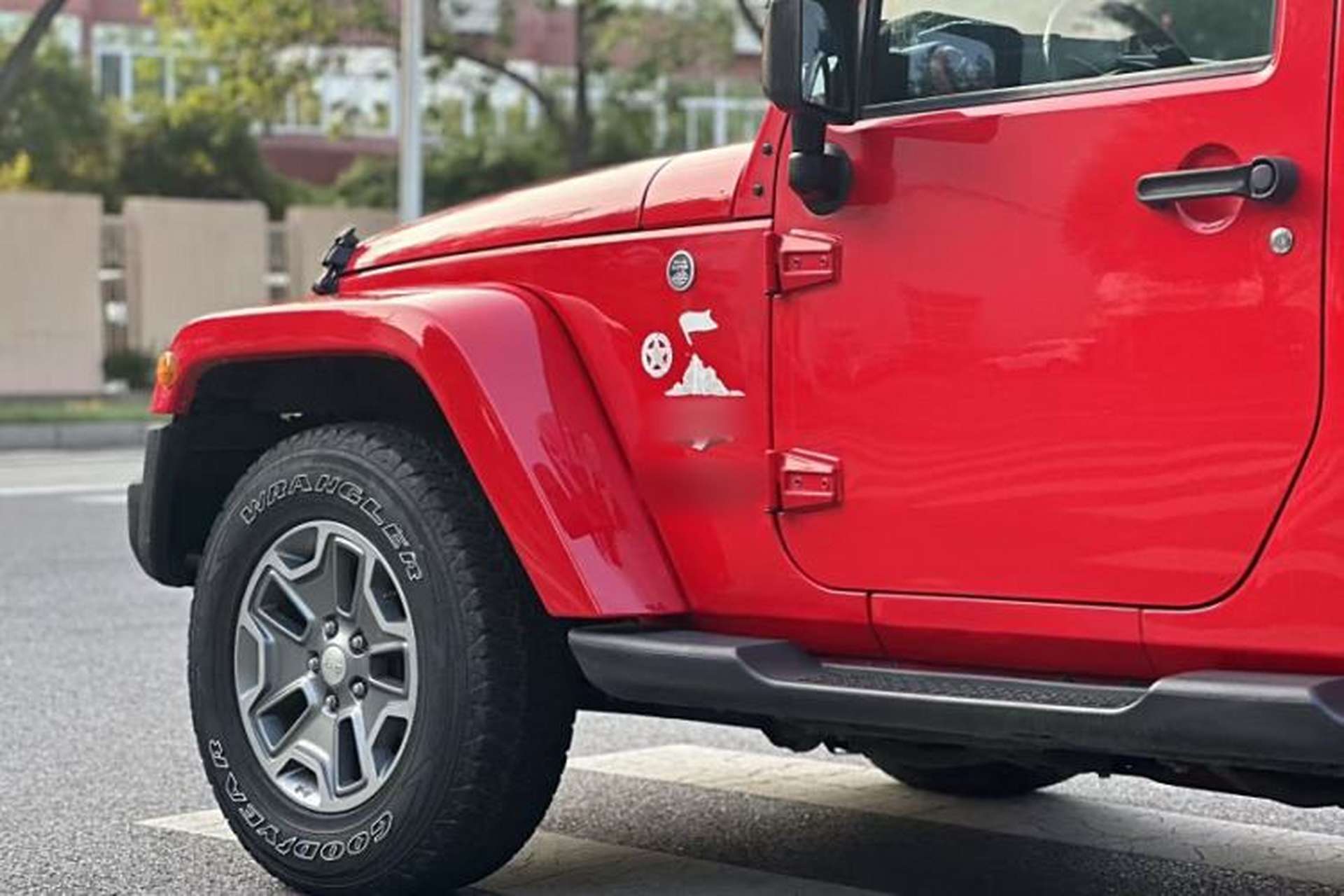 Used Jeep Wrangler 2017 3.0L Sahara Four-Door Comfort Edition Exterior 10