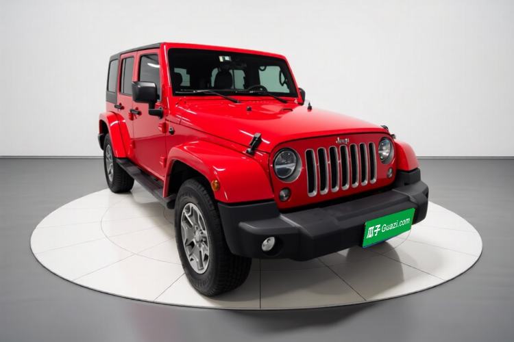 Used Jeep Wrangler 2017 3.0L Sahara Four-Door Comfort Edition Exterior 2