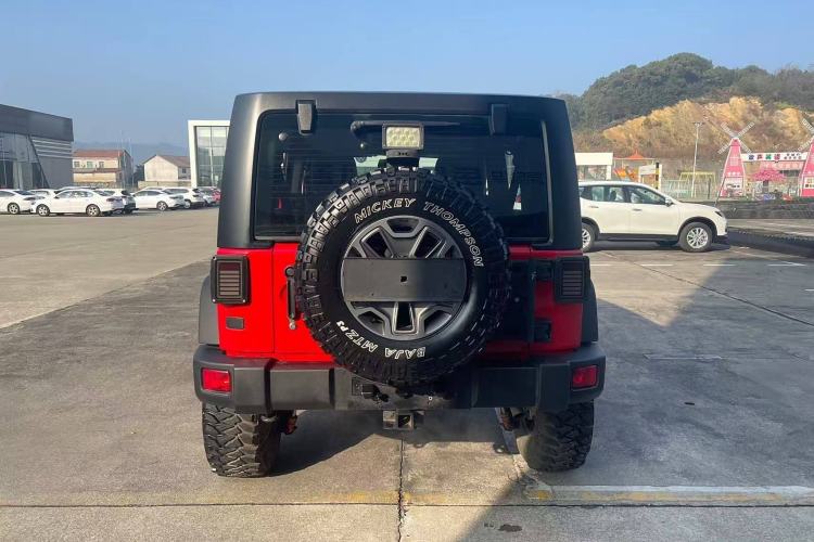 Used Jeep Wrangler 2017 3.6L Rubicon Four-Door Comfort Edition Exterior 2