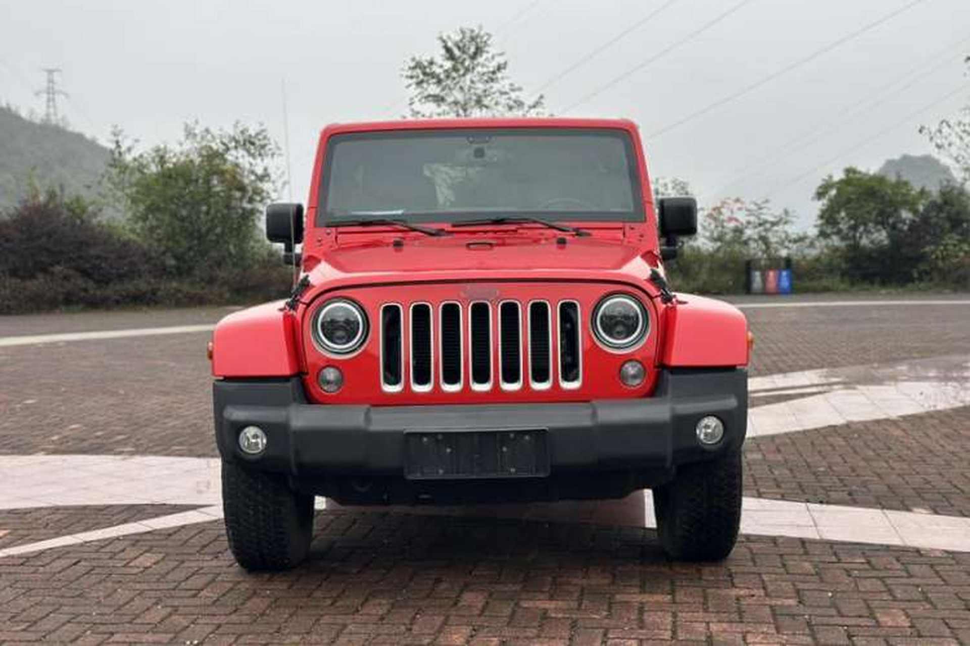 Used Jeep Wrangler 2017 3.0L Sahara Four-Door Comfort Edition Exterior 2