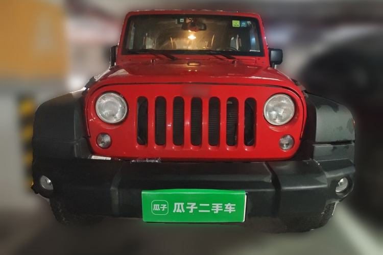 Used Jeep Wrangler 2017 3.6L Rubicon Four-Door Comfort Edition Front